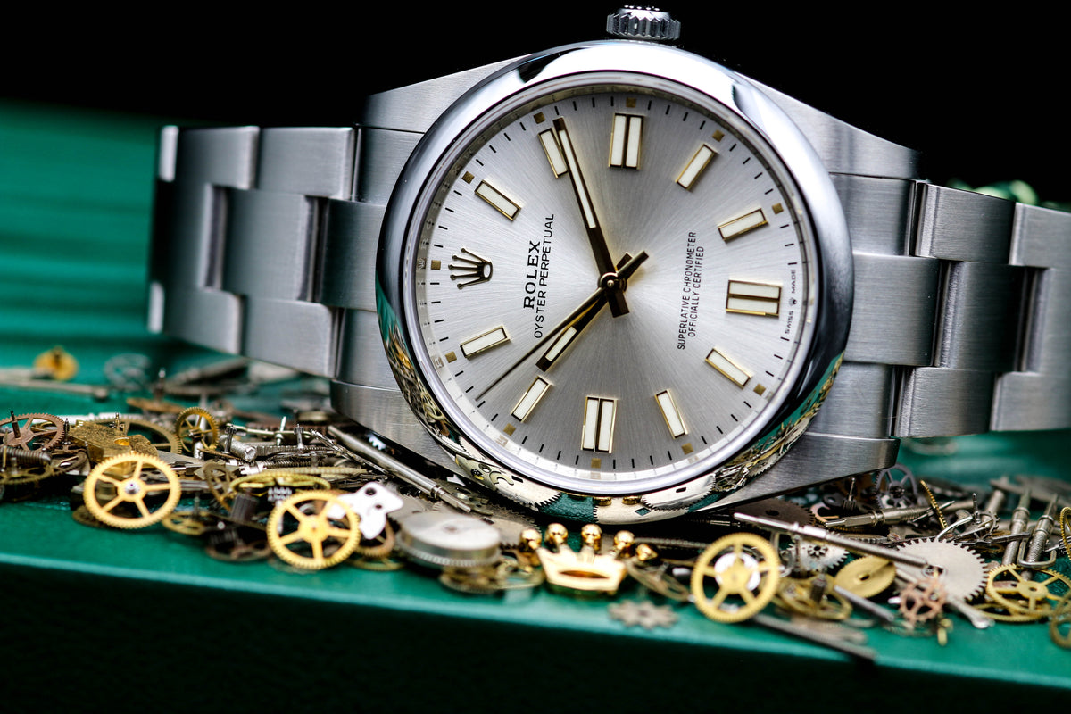 Rolex oyster 2024 perpetual 2021 silver